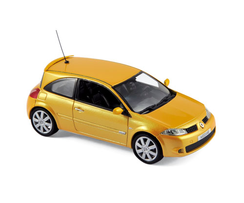 Модель 1:43 Renault Megane RS - yellow sirius