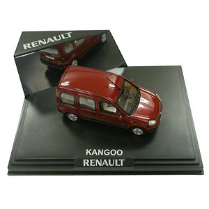 Модель 1:43 Renault Kangoo - rouge cerise