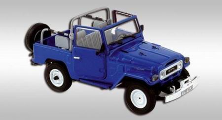 Модель 1:43 Toyota Land Cruiser BJ40 - royal blue with white top