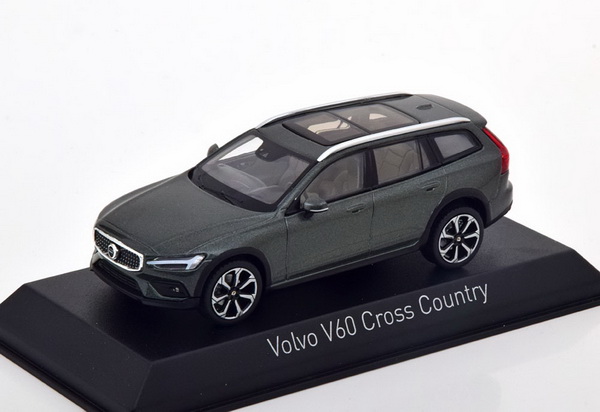 Модель 1:43 Volvo V60 Cross Country 2019 - dark green met.