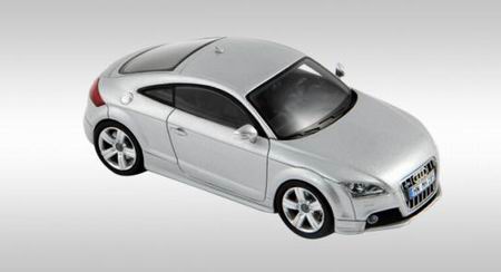 Модель 1:43 Audi TTS Coupe - silver