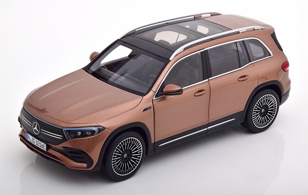 Модель 1:18 Mercedes EQB 2021 light brown-metallic
