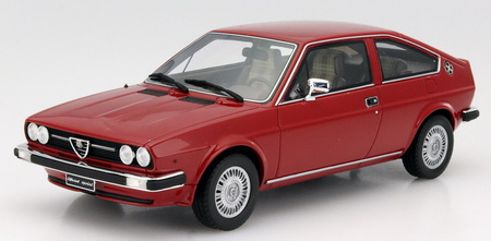 Модель 1:18 Alfa Romeo Alfasud Sprint - red