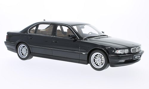 Модель 1:18 BMW 750 iL (E38) - Black