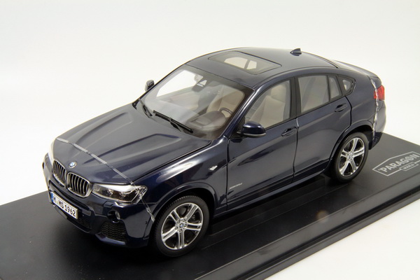 Модель 1:18 BMW X4 (imperial blue)