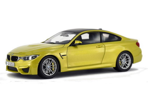 Модель 1:18 BMW M4 Coupe (yellow)