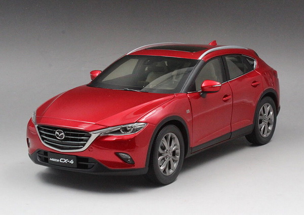 Модель 1:18 Mazda CX-4 - Red