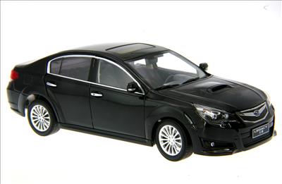 Модель 1:18 Subaru Legacy - black