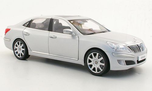 Модель 1:18 Hyundai Equus - silver