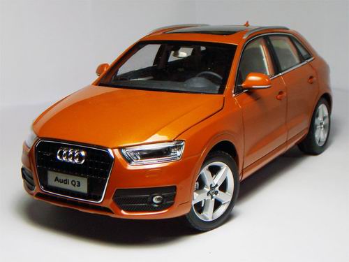 Модель 1:18 Audi Q3 - orange