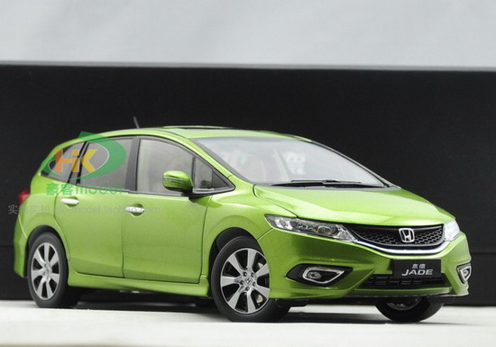 Модель 1:18 Honda Jade - green