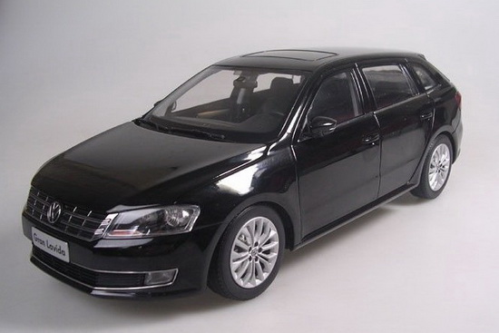 Модель 1:18 Volkswagen Gran Lavida hatchback - Black