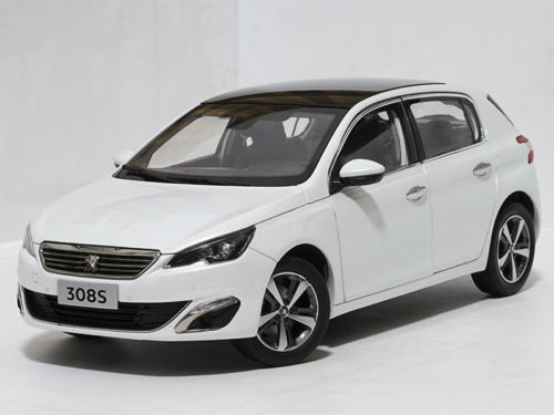Модель 1:18 Peugeot 308s - white