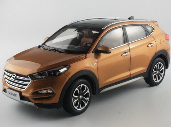 Модель 1:18 Hyundai Tucson - gold