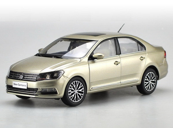 Модель 1:18 Volkswagen Santana - gold