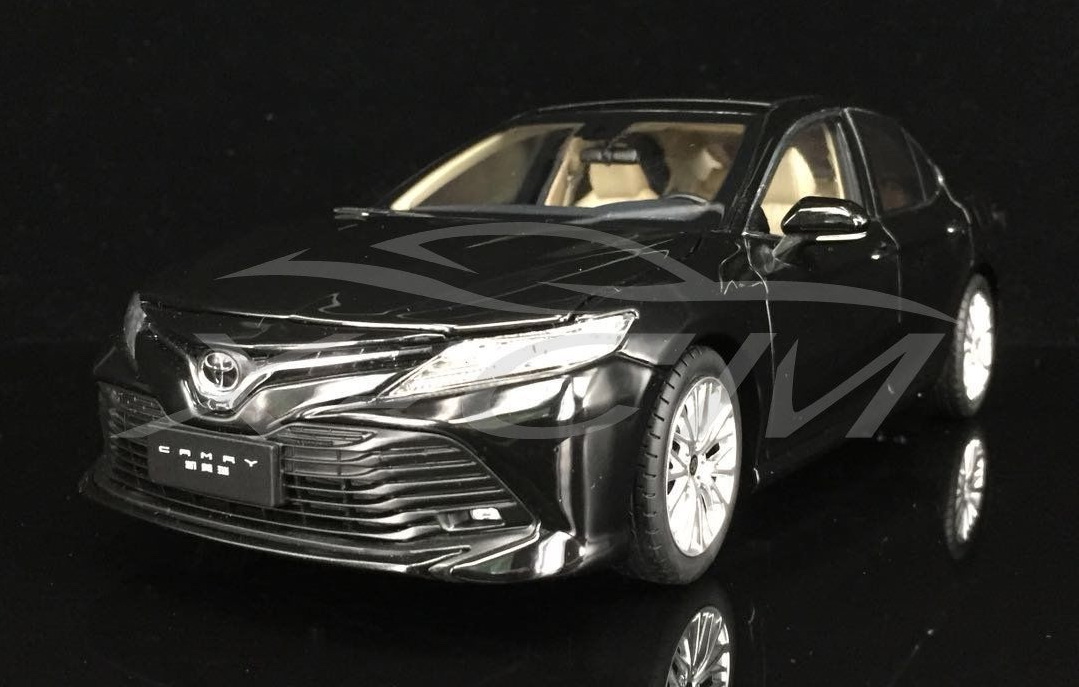 Модель 1:18 Toyota Camry (8th generation) - black