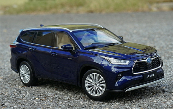 Модель 1:18 Toyota Highlander - blue met