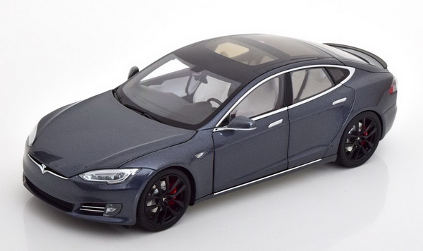 Модель 1:18 Tesla Model S P100D 2016 - grey met.