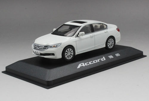 Модель 1:43 Honda Accord - White