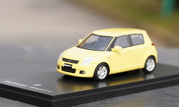 Модель 1:43 Suzuki Swift - Yellow