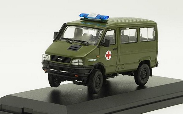 Iveco 2045 Military Ambulance - khaki CPM43419C Модель 1:43