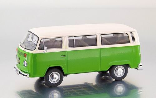 Модель 1:43 Volkswagen T2-b bus L - green/white
