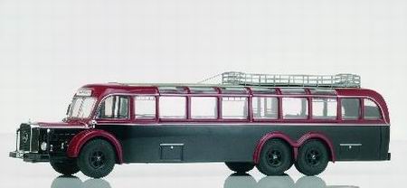 Модель 1:43 Mercedes-Benz O 10000 bus - black/red
