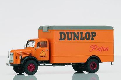 Модель 1:43 Mercedes-Benz L 3500 box truck «Dunlop-Reiten»