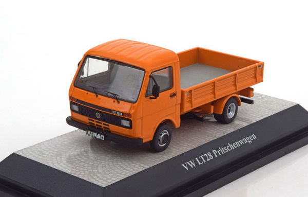 volkswagen lt28 бортовой грузовик - orange 13601 Модель 1:43