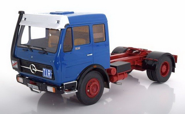 Модель 1:18 Mercedes-Benz NG73 1632 - blue/red