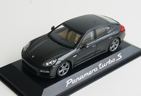 Модель 1:43 Porsche Panamera GTS Facelift - black met