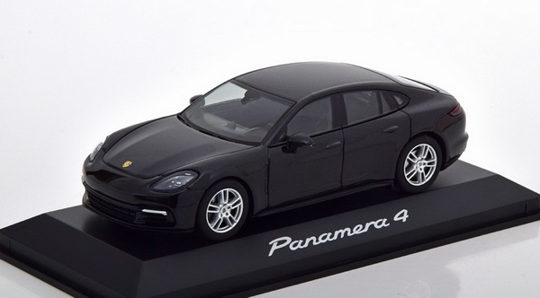 Модель 1:43 Porsche Panamera 4 (G2) 2017 - Black