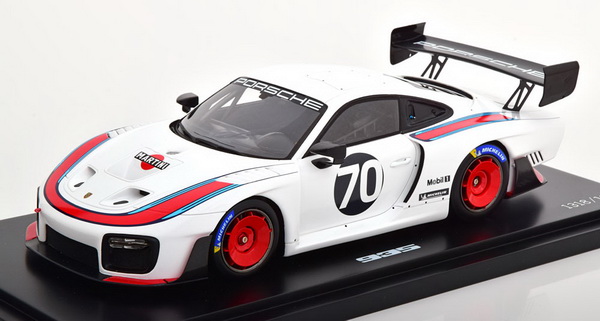 Модель 1:18 Porsche 935 №70 «Martini» Reunion Laguna Seca