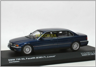 Модель 1:43 BMW 750 iXL (facelift) (E38/L7) long wheel base luxury Biarritz blue