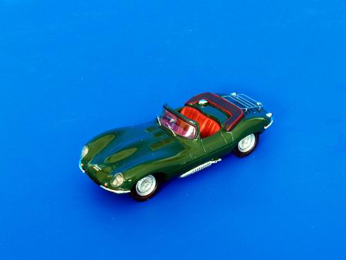 Модель 1:43 Jaguar XK SS