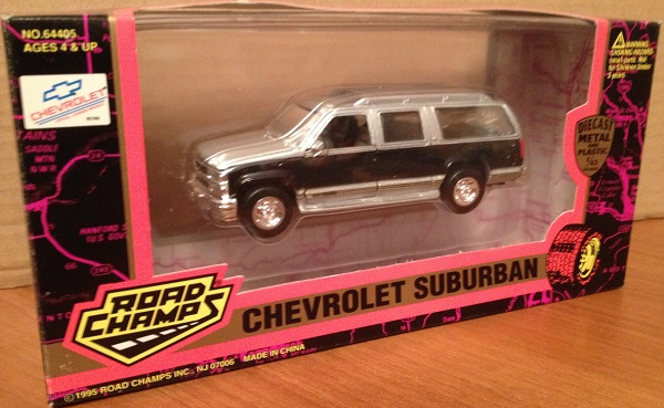 Модель 1:43 Chevrolet Suburban 1500