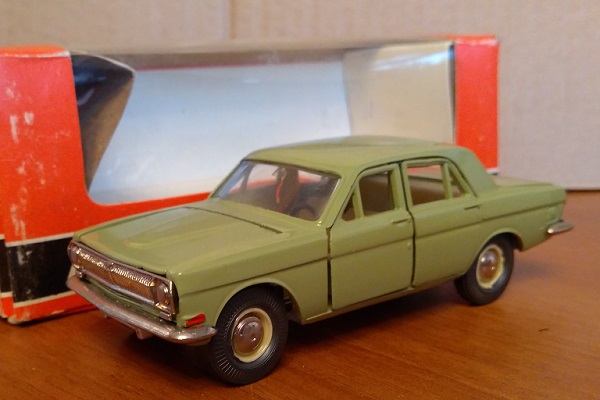 Модель 1:43 Автомобиль-24 (светло-зеленый, номерной А14)