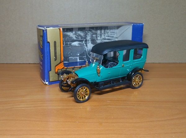 Модель 1:43 Руссо-Балт С 24/40 Лимузин (номерной А32, СССР) - голубой
