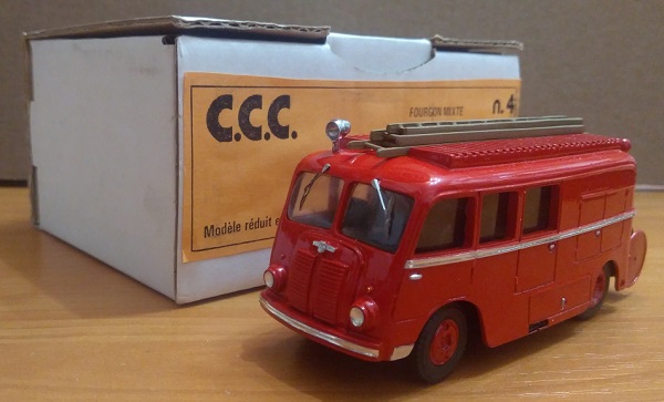 Модель 1:50 Berliet GLA Fireman