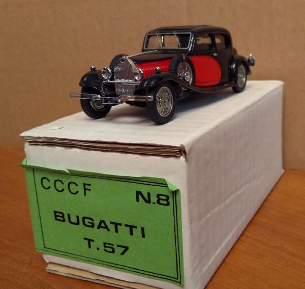 Модель 1:43 Bugatti T57 Galibier - black/red