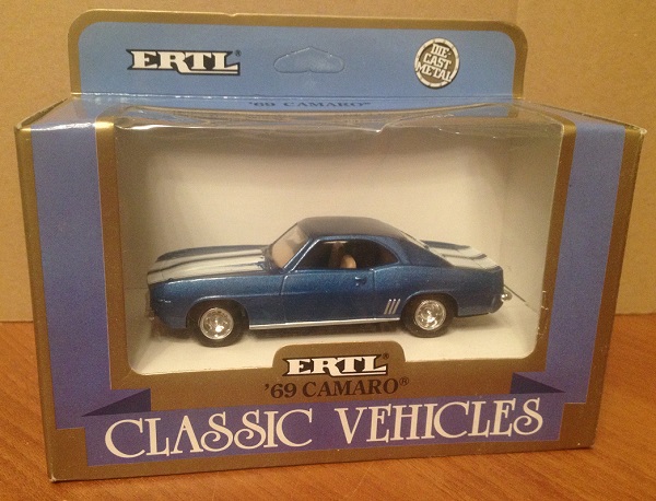 Модель 1:43 Chevrolet Camaro - blue met/white