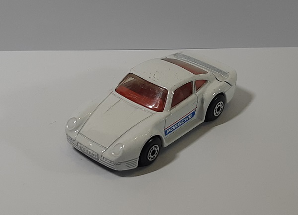 Модель 1:64 Porsche 959