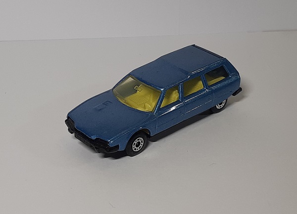 Модель 1:64 Citroen CX Break - blue