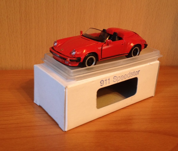 porsche 911 speedster - red NZG327 Модель 1:43