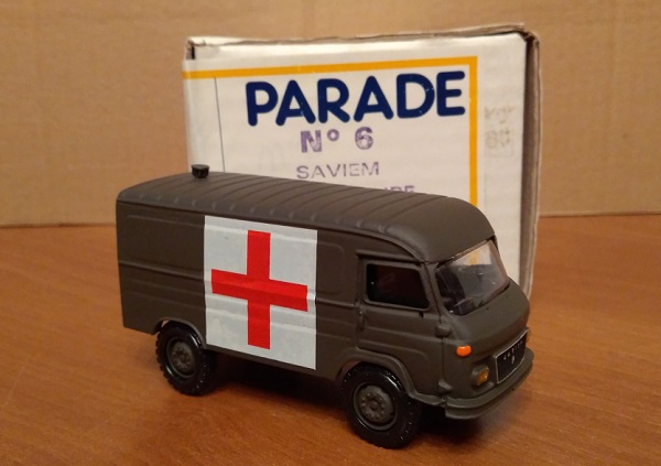 Модель 1:50 Saviem TP3 Militare Ambulance