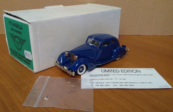 Модель 1:43 Packard 1106 Sports (with rear quarter windows) - blue (L.E.31 of 200pcs)