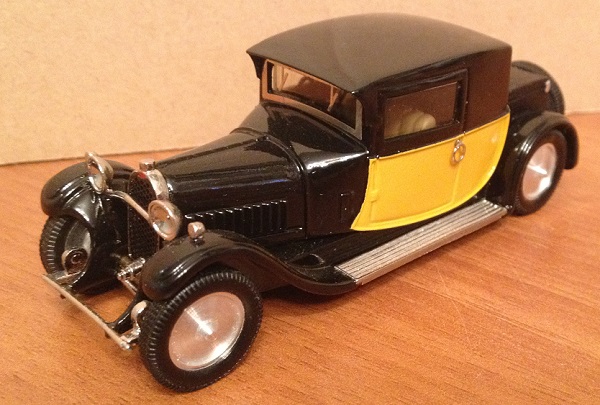 Bugatti T44 Fiacre - black/yellow TW304-1 Модель 1:43
