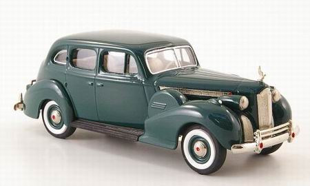 Модель 1:43 Packard Super 8 Sedan - green