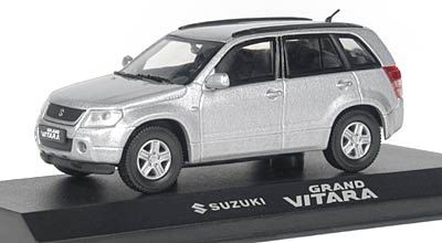 Модель 1:43 Suzuki Grand Vitara - silver met