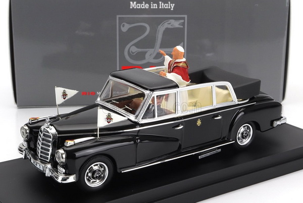Mercedes-Benz 300d Limousine Semiconvertible (1960) - With Driver And Pope Figure - Papa Giovanni XXIII
